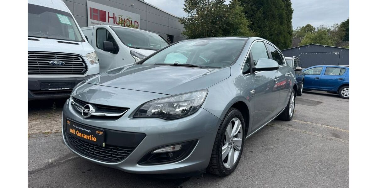 Opel Astra 141.000 km 5.999 &euro; Solingen 42699
