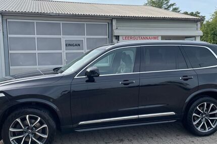 Volvo XC90 174.500 km 23.499 &euro; Neuss 41470