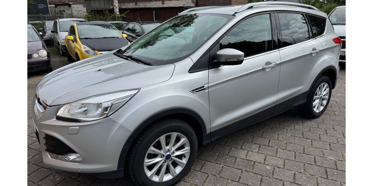 Ford Kuga 116.000 km 10.999 &euro; Neuss 41462