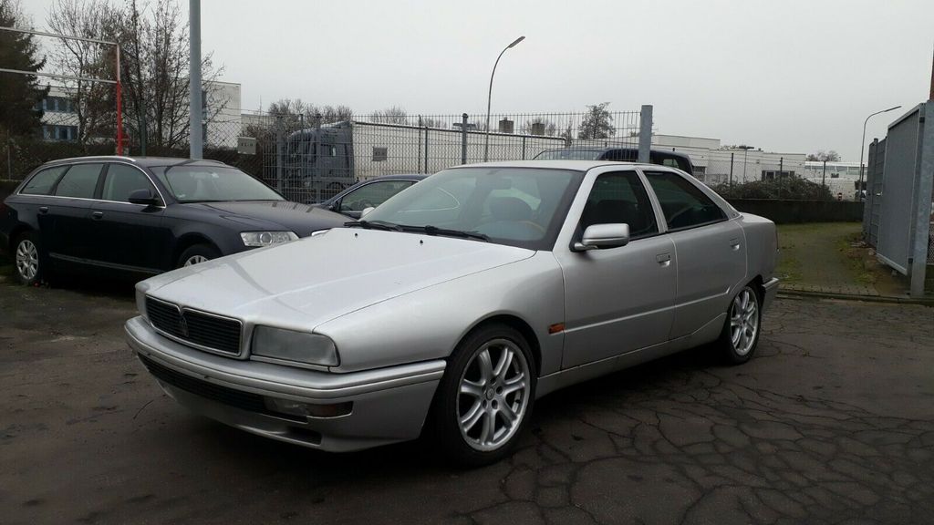 Maserati Quattroporte 299.900 km 8.495 &euro; HILDEN 40724