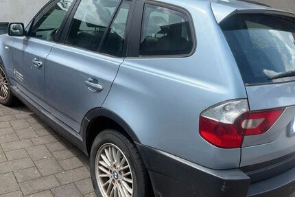 BMW X3 142.000 km 5.200 &euro; Hückeswagen 42499