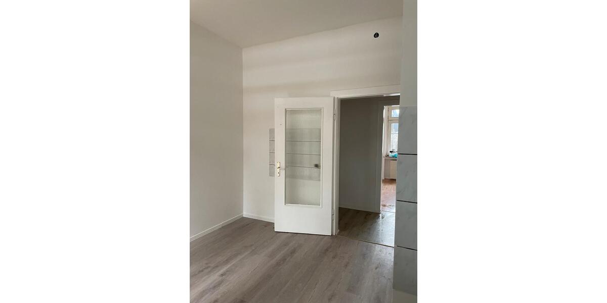 Etagenwohnung Remscheid Reinshagen - 3 Zimmer, 84 m&sup2;, 580&euro; | Angebot:25043644