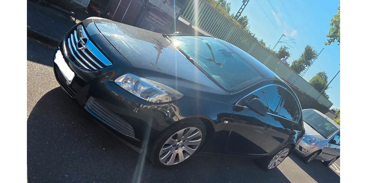 Opel Insignia 194.500 km 7.499 &euro; Köln 51103