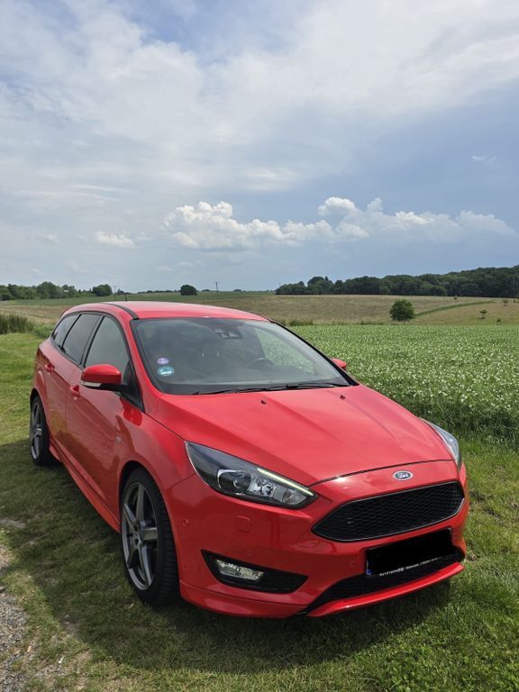 Ford Focus 95.000 km 12.700 € Burscheid 51399