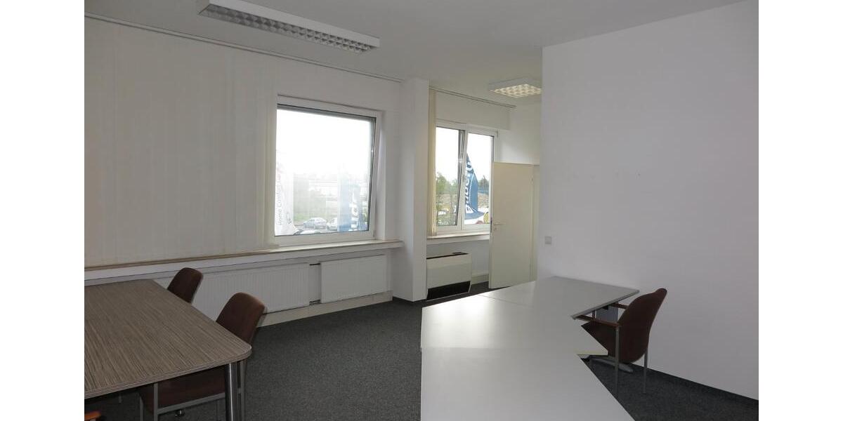 Gewerbeobjekt Düsseldorf Stadtbezirk 8 - 8&euro; | Angebot:26074309