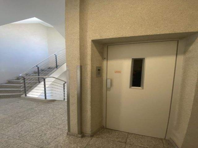 Gewerbeobjekt Düsseldorf Stadtmitte - 1 Zimmer, 230 m&sup2;, 3.105&euro; | Angebot:26554979
