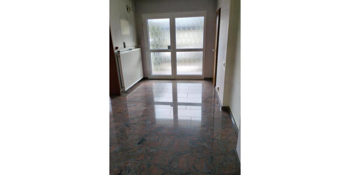 Bungalow mit großem Garten 5 zimmer