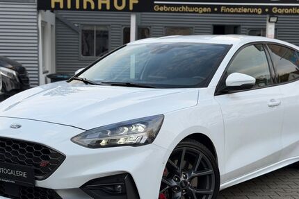 Ford Focus 69.000 km 22.850 &euro; Köln 51109