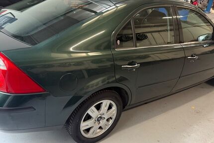 Ford Mondeo 130.500 km 1.900 &euro; Köln 50825