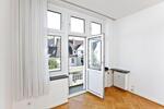 Oberkassel Luegplatz 3Zi Whg Balkon ab 1.04. von Privat 3 zimmer