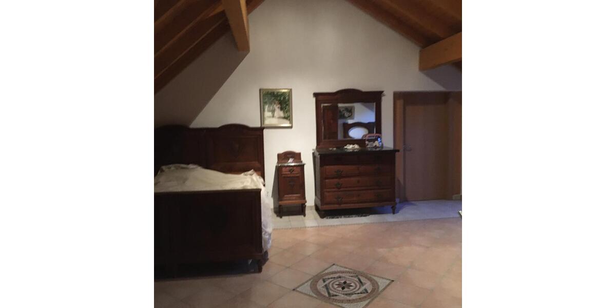 Doppelhaushälfte Remscheid Reinshagen - 6 Zimmer, 235 m&sup2;, 1.400&euro; | Angebot:25140319