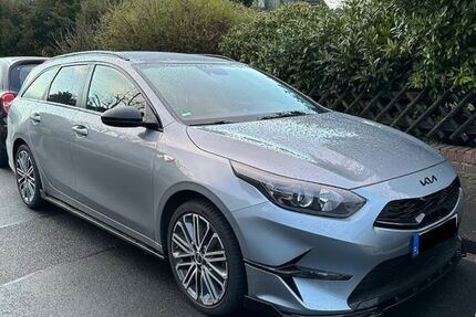 Kia ceed Sportswagon 49.000 km 19.490 &euro; Neuss 41462
