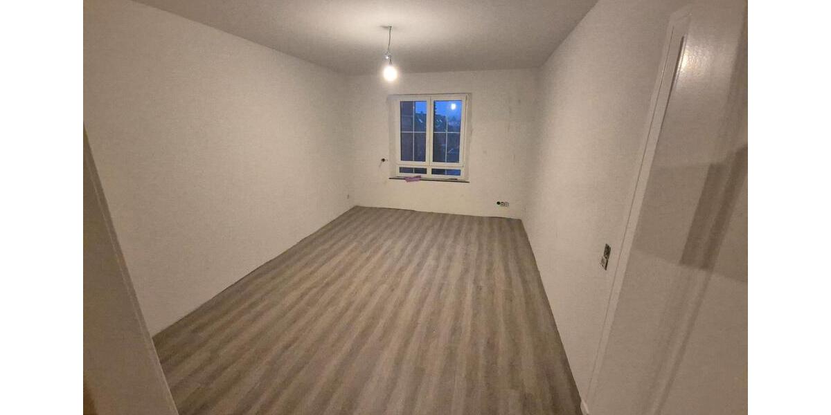 Etagenwohnung Leverkusen Opladen - 3 Zimmer, 75 m&sup2;, 960&euro; | Angebot:25284234