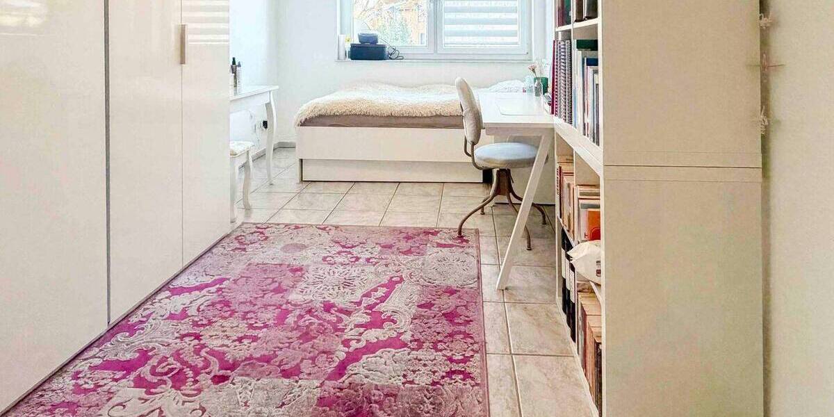 Reihenmittelhaus Köln Blumenberg - 7 Zimmer, 194 m&sup2;, 640.000&euro; | Angebot:26699570