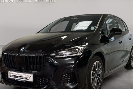 BMW 220 Active Tourer 24.874 km 39.299 &euro; Düsseldorf 40237
