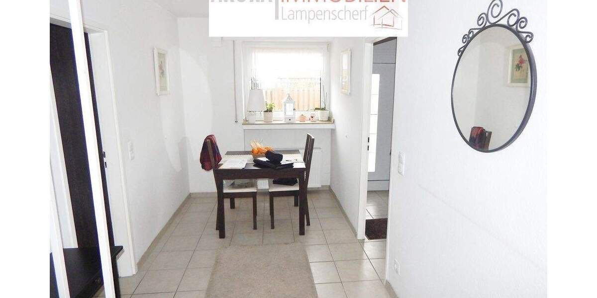 Reihenmittelhaus Langenfeld (Rheinland) Richrath - 5 Zimmer, 130 m&sup2;, 1.400&euro; | Angebot:25177815