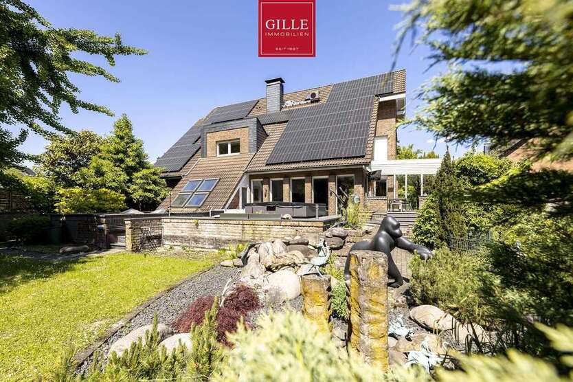 Haus zum Kaufen in Neuss 1.750.000 € 450 m² 13 zimmer