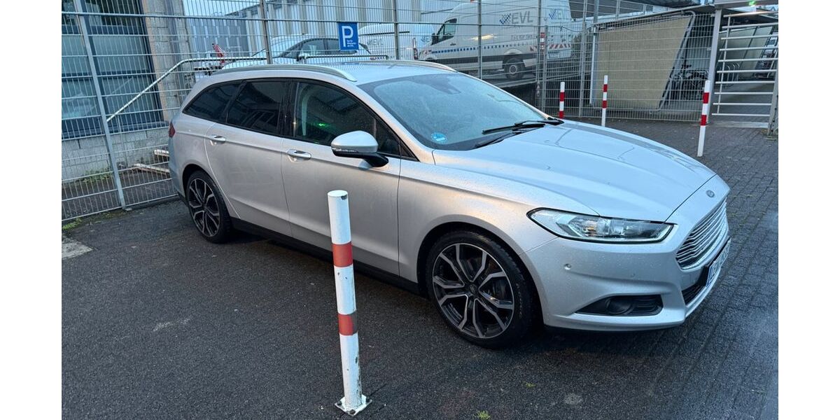 Ford Mondeo 175.000 km 9.200 &euro; Leverkusen 51371
