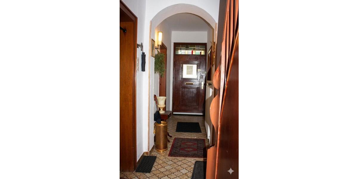 Reihenhaus Bedburg - 10 Zimmer, 176 m&sup2;, 429.000&euro; | Angebot:26921792