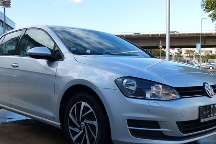 VW Golf