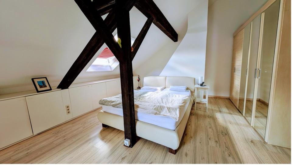 Einfamilienhaus Solingen Central - 2 Zimmer, 140 m&sup2;, 340.000&euro; | Angebot:27085999
