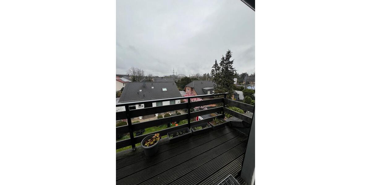 Dachgeschoßwohnung Köln Kalk - 3 Zimmer, 70 m&sup2;, 1.700&euro; | Angebot:25596580