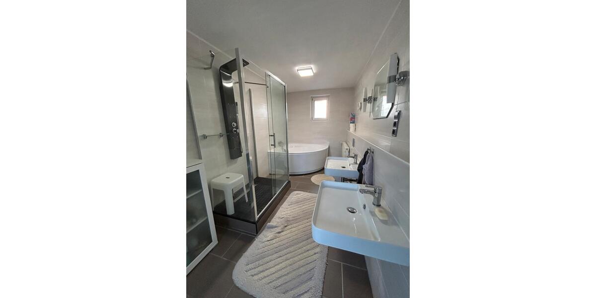 Provisionsfrei! Schönes RMH inkl. Garage mit 5 Zimmern Köln 5 zimmer