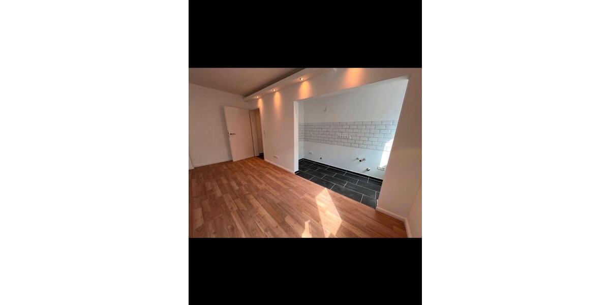 Etagenwohnung Remscheid Lüttringhausen - 2 Zimmer, 48 m&sup2;, 654&euro; | Angebot:25286291