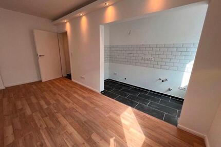 Wohnung Remscheid Lüttringhausen - 2 Zimmer, 48 m&sup2;, 654&euro; | Angebot:25286291