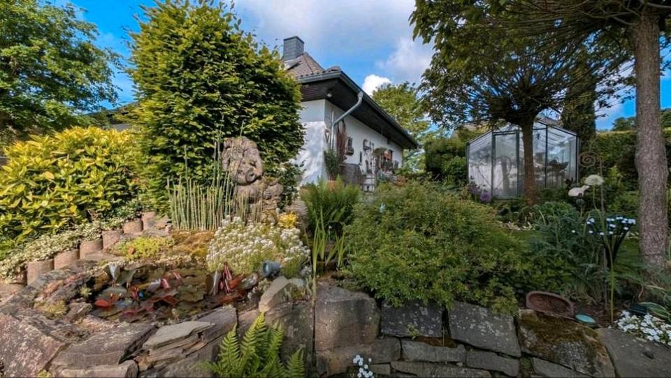Einfamilienhaus Lohmar - 5 Zimmer, 219 m&sup2;, 750.000&euro; | Angebot:27108857