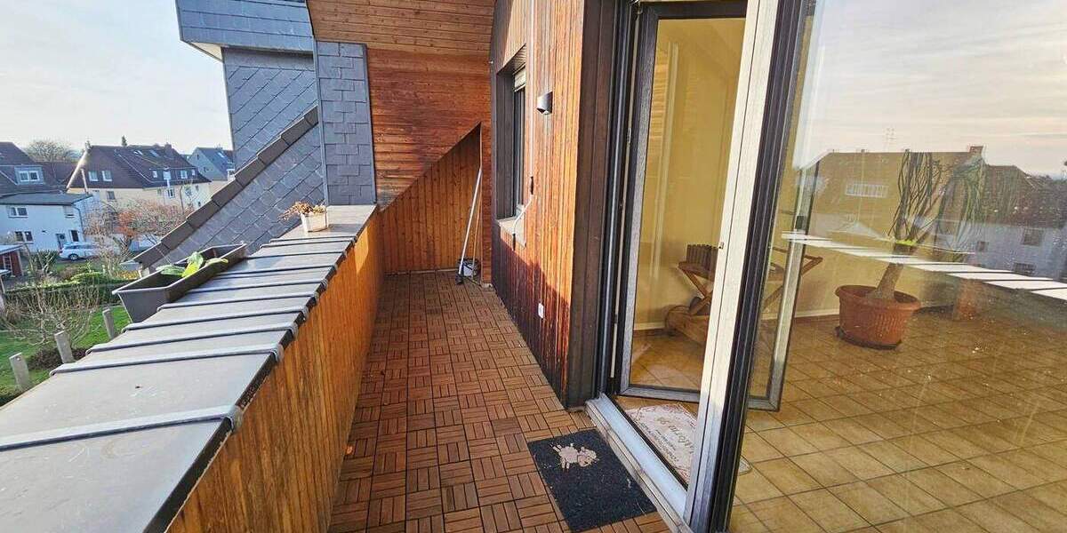 Mehrfamilienhaus, Wohnhaus Leverkusen / Lützenkirchen Quettingen - 8 Zimmer, 234 m&sup2;, 649.000&euro; | Angebot:24517355