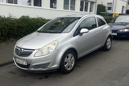 Opel Corsa D 179.000 km 2.500 € Solingen 42651