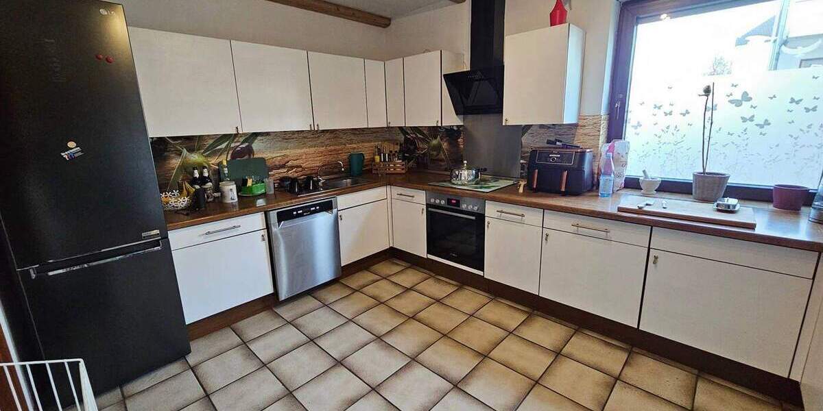 Mehrfamilienhaus, Wohnhaus Leverkusen / Lützenkirchen Quettingen - 8 Zimmer, 234 m&sup2;, 649.000&euro; | Angebot:24517355