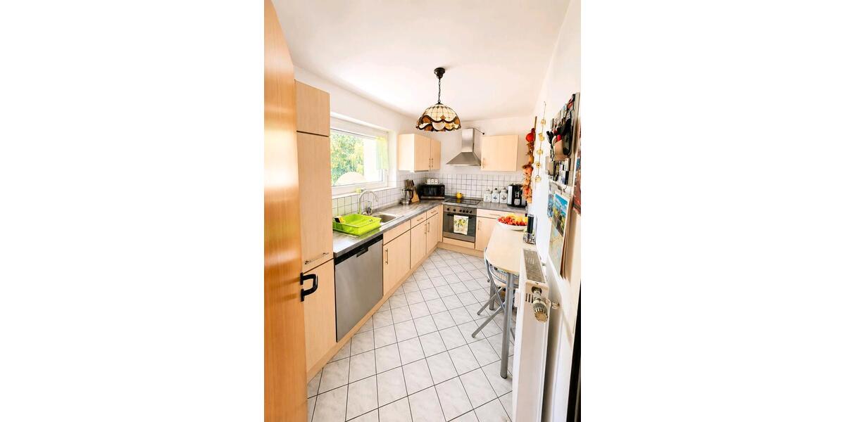 Etagenwohnung Solingen Mitte - 3 Zimmer, 83 m&sup2;, 243.000&euro; | Angebot:27109944