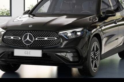 Mercedes-Benz GLC 300 9.900 km 71.590 &euro; Frechen 50226