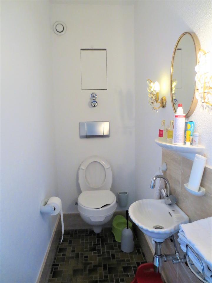 Cityhouse: Helle & freundlich, mit Aufzug und Panoramablick über Hilden, in sehr gepflegtem Haus! zimmer