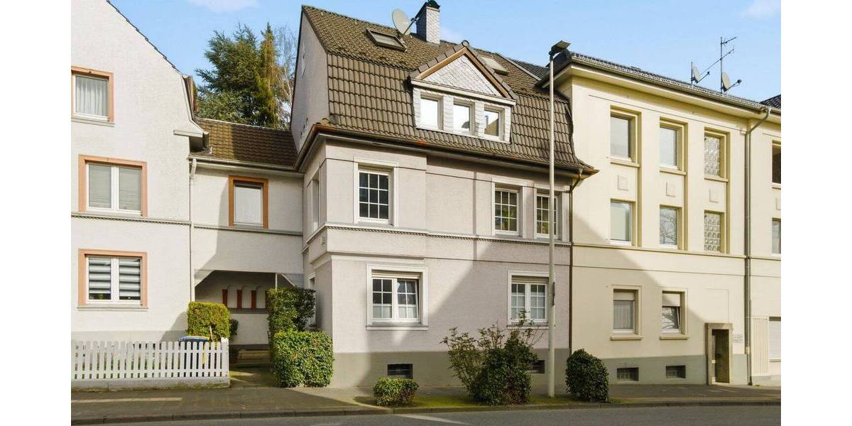 Mehrfamilienhaus, Wohnhaus Solingen Solingen-Mitte - 6 Zimmer, 156 m&sup2;, 449.000&euro; | Angebot:26887639
