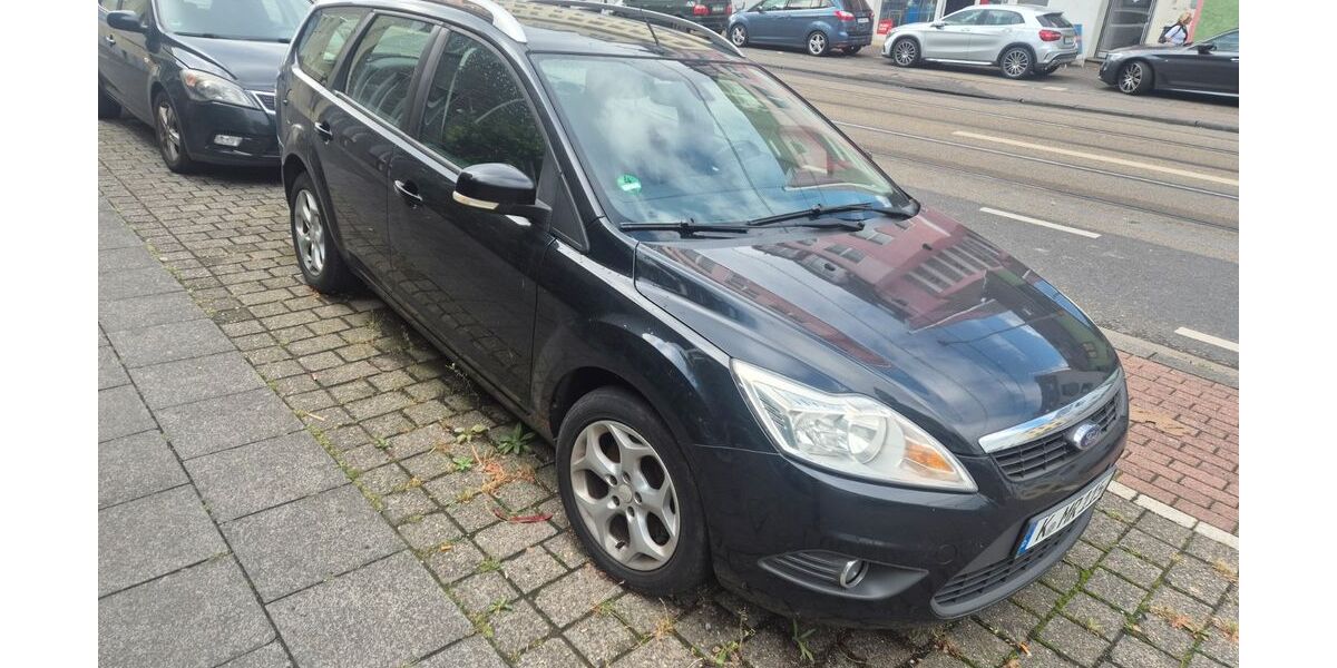 Ford Focus 249.000 km 2.350 &euro; Köln 50737