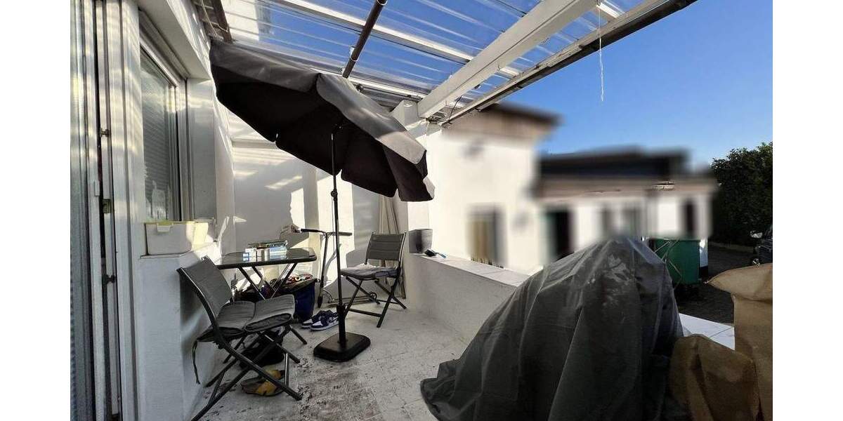 Dreifamilienhaus in zentraler Lage 8 zimmer