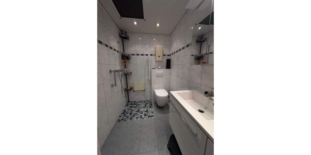 Reihenmittelhaus Remscheid Lennep - 6 Zimmer, 113 m&sup2;, 415.000&euro; | Angebot:24209234