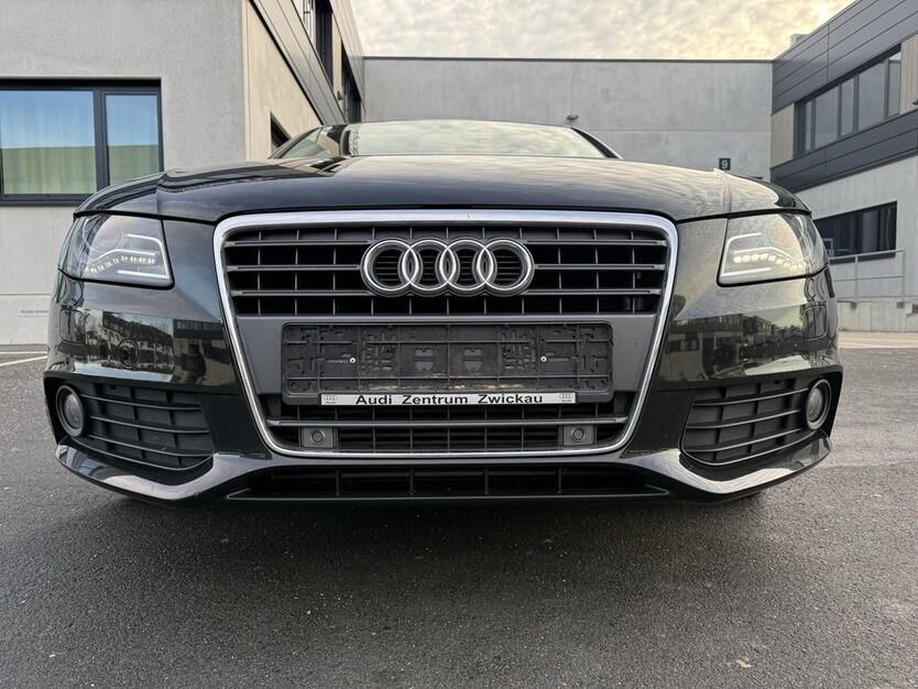 Audi A4 101.906 km 9.500 € Köln 50667