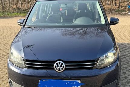 VW Touran 126.000 km 6.600 &euro; köln 51067
