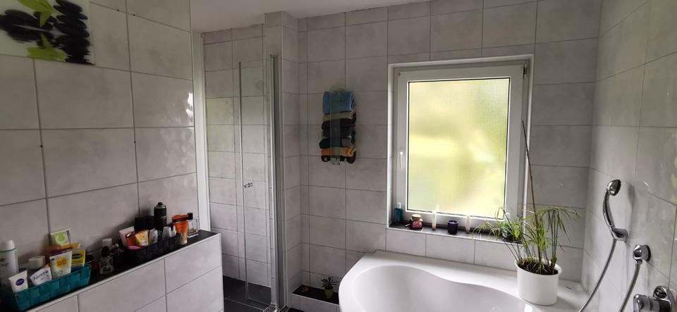 Einfamilienhaus Wermelskirchen - 6 Zimmer, 155 m&sup2;, 499.000&euro; | Angebot:26942955