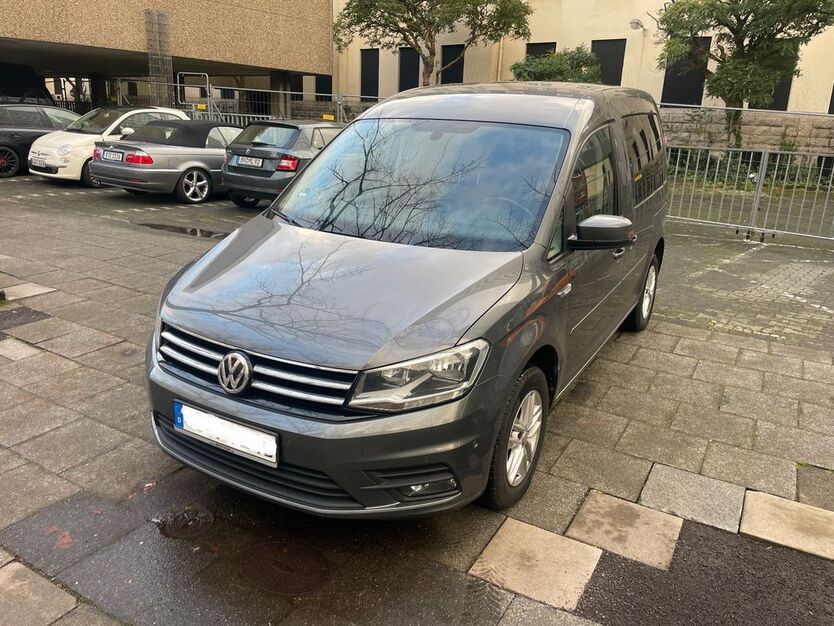 VW Caddy 198.800 km 12.500 € Köln 50668