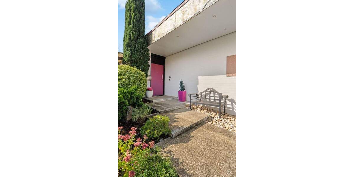 Bungalow Dormagen Hackenbroich - 8 Zimmer, 239 m&sup2;, 549.000&euro; | Angebot:26230626