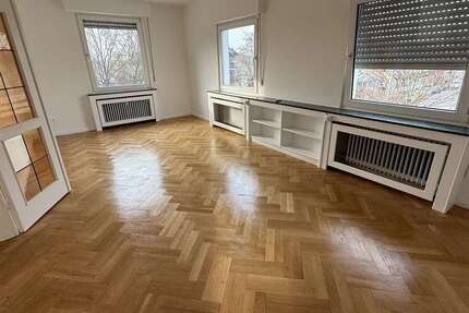 Wohnung Bergisch Gladbach Gronau - 5 Zimmer, 135 m&sup2;, 1.700&euro; | Angebot:25734739