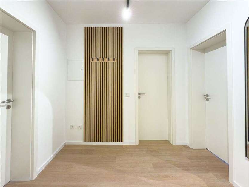 Wohnung zum Kaufen in Neuss 209.999 € 56 m² 2 zimmer