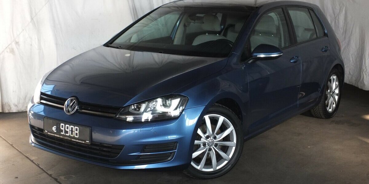 VW Golf VII COMFORTLINE PANORAMADACH KLIMAAUTOMATIK 1 150.000 km 9.908 &euro; Köln 50858