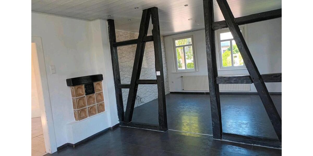 Einfamilienhaus Remscheid Reinshagen - 5 Zimmer, 133 m&sup2;, 280.000&euro; | Angebot:25080566