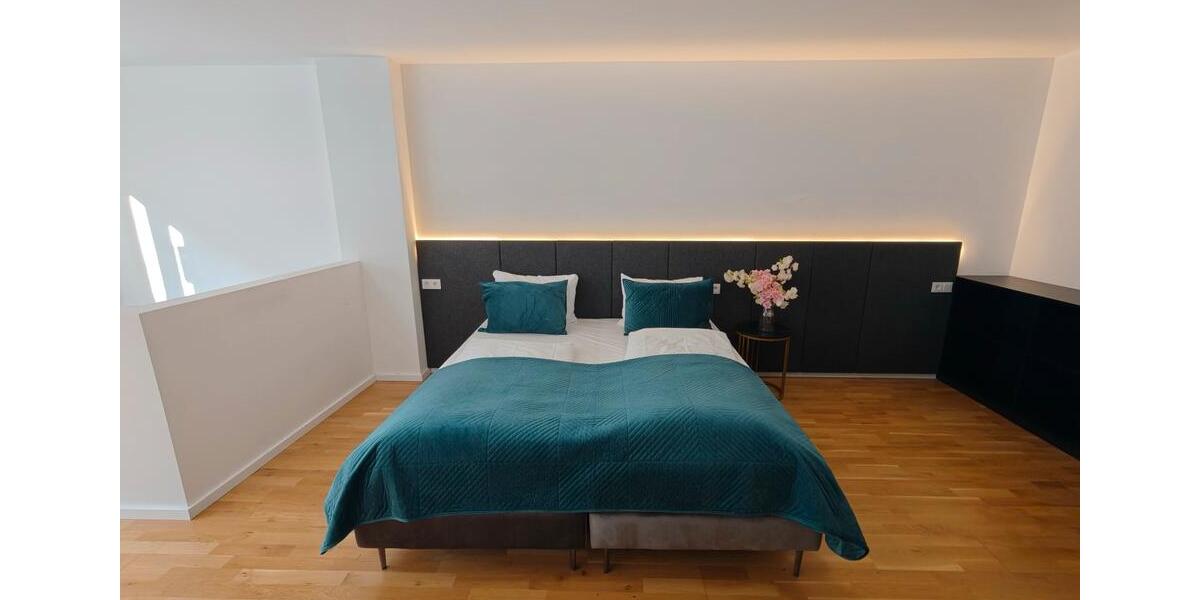 Einfamilienhaus Düsseldorf Stadtbezirk 3 - 4 Zimmer, 135 m&sup2;, 2.900&euro; | Angebot:26084141